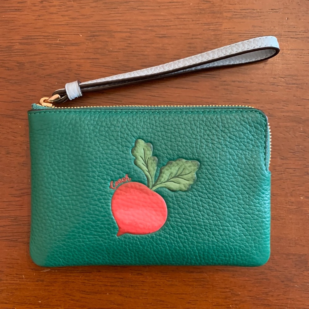 Coach wristlet with turnip